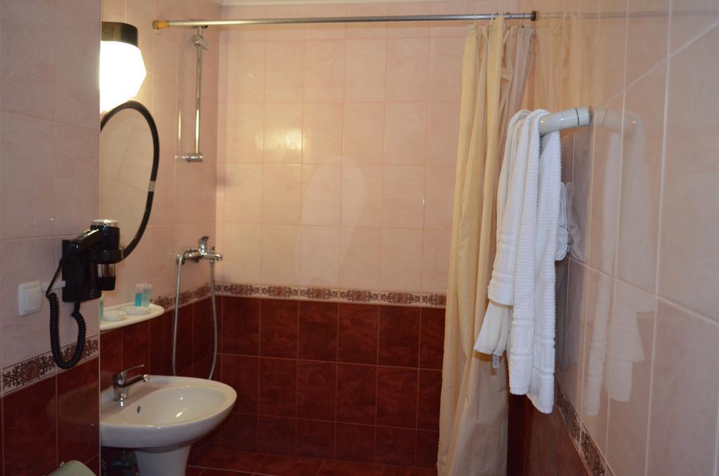 Hotel Cooperator Kiev Eksteriør bilde